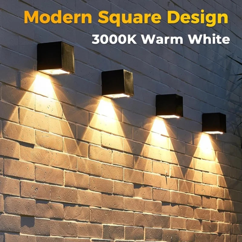 Lámpara solar LED exterior cuadrada IP65 — sensor automático para patio, balcón y jardín