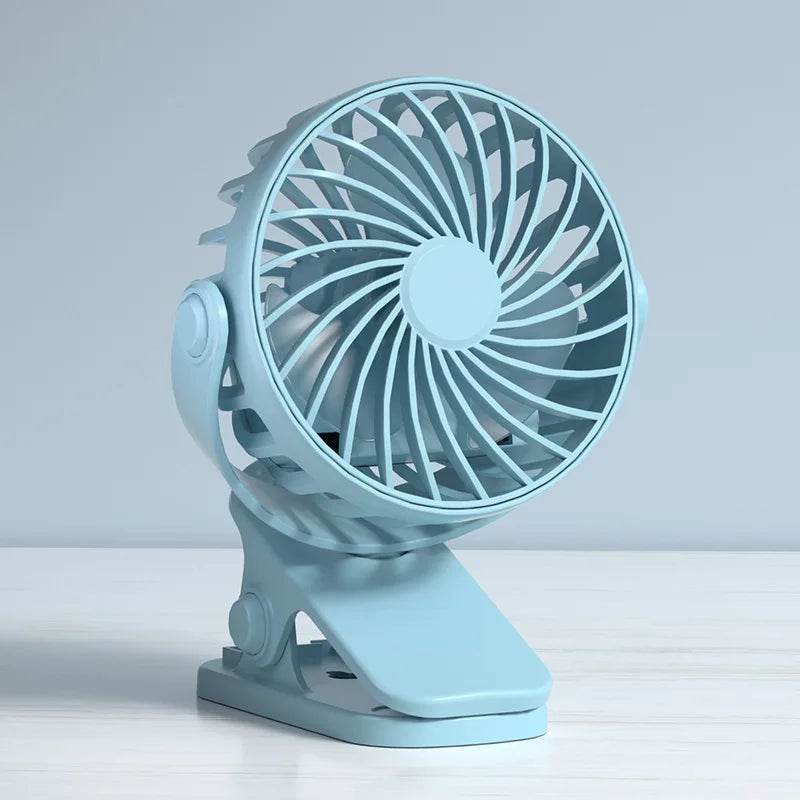 Ventilador portátil recargable con clip — 720° y luz nocturna integrada
